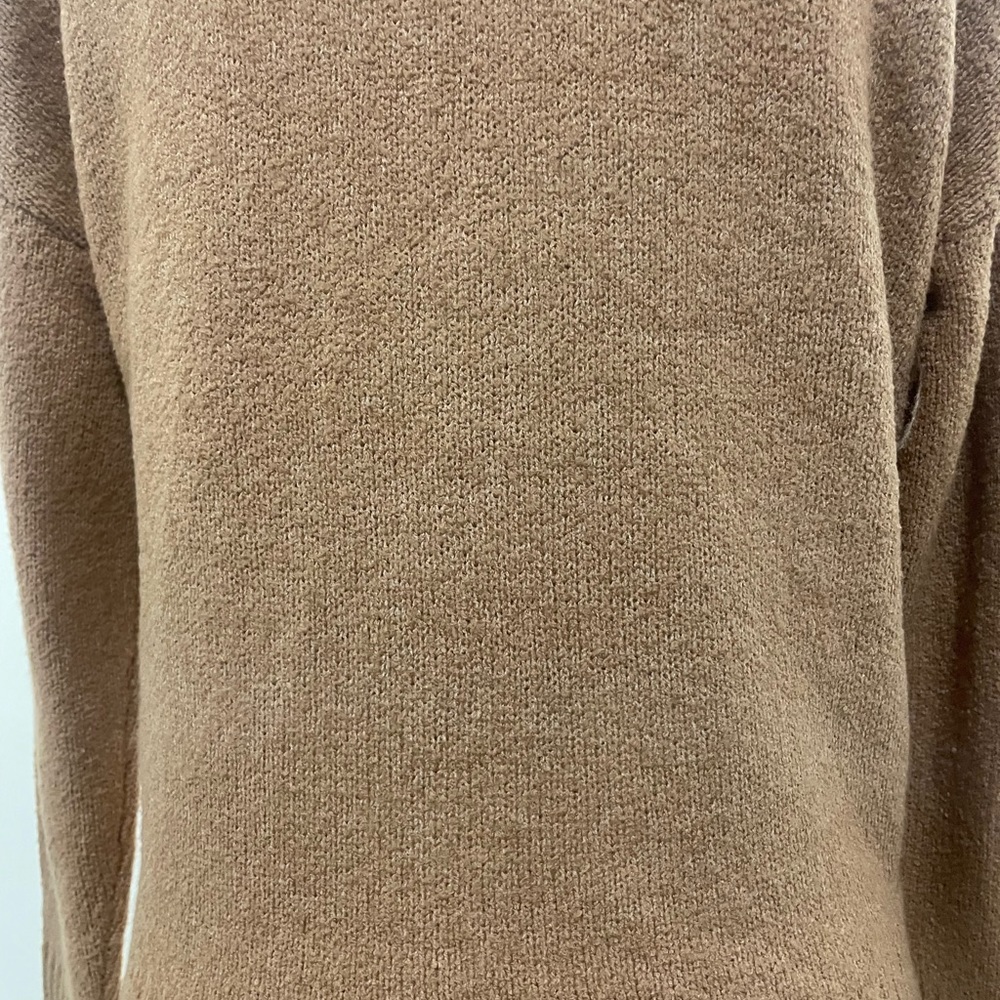 Sweater - Picture 6 of 6